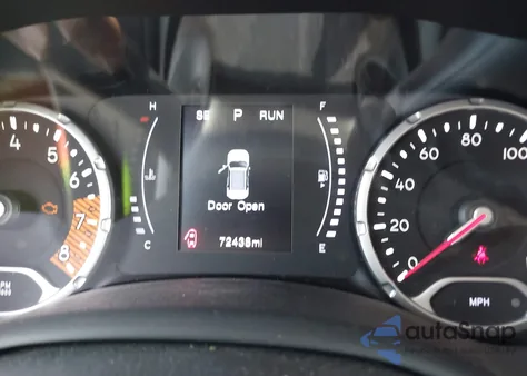 2019 Jeep Renegade Latitude 4X4 из США, поврежденный, VIN ZACNJBBB6KPJ95559